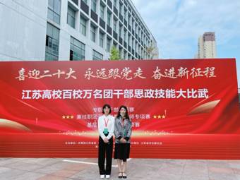 图片包含 户外, 建筑, 飞机, 路描述已自动生成